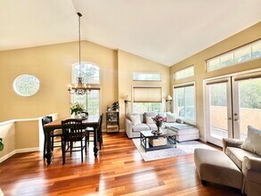 11380 Provencal Pl in San Diego, CA - Building Photo - Building Photo