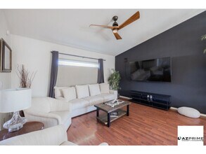 2041 W Rockwell Dr in Chandler, AZ - Building Photo - Building Photo