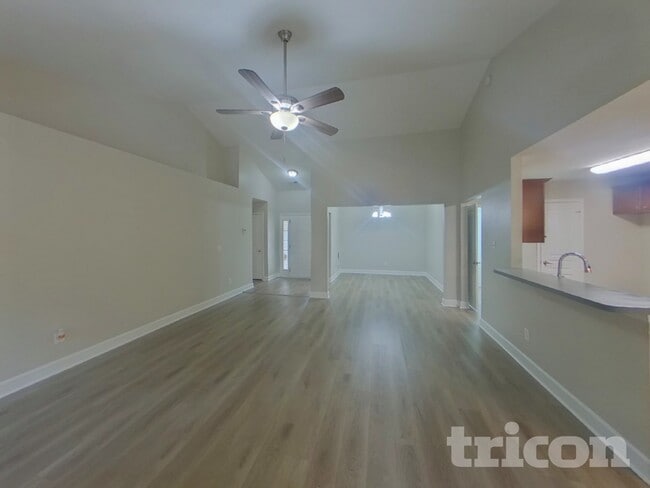 275 Galway Ln in Hampton, GA - Building Photo - Building Photo