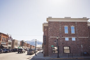 Albemarle Studio Apartments in Livingston, MT - Building Photo