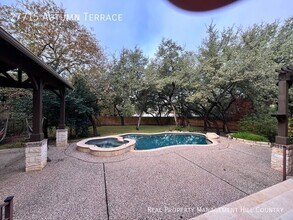 27715 Autumn Terrace in Boerne, TX - Building Photo - Building Photo