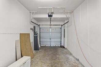 5090 SW 136th Ave in Miramar, FL - Building Photo - Building Photo