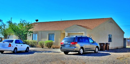 3930 N Montgomery Cir in Eloy, AZ - Building Photo - Building Photo