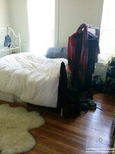 130 Fisher Ave in Boston, MA - Foto de edificio - Building Photo