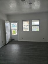 1508 Woodmont Ave in Arnold, PA - Foto de edificio - Building Photo