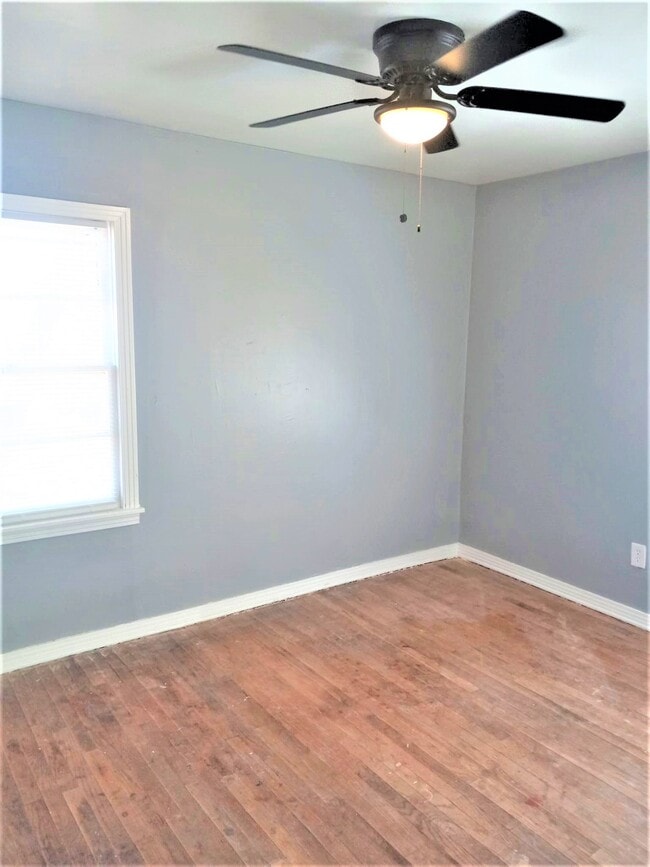 6103 Avenue Q in Lubbock, TX - Building Photo - Building Photo