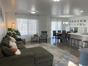 14918 Beckenbauer Ave in Bluffdale, UT - Building Photo - Building Photo