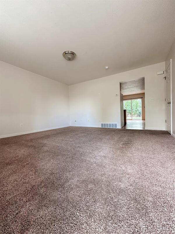 207 S 100 E in Tremonton, UT - Building Photo - Building Photo