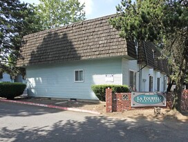 La Tourelle Apartments in Portland, OR - Building Photo