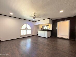 3217 Funston Pl in El Paso, TX - Building Photo - Building Photo