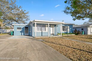 1807 Elizabeth St in Melbourne, FL - Building Photo