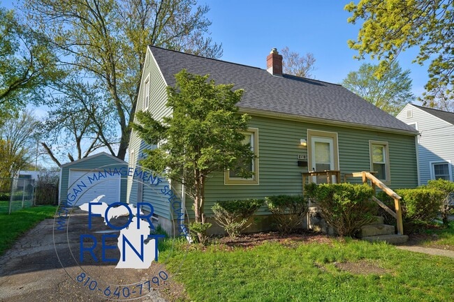 2418 Nebraska Ave in Flint, MI - Building Photo - Building Photo