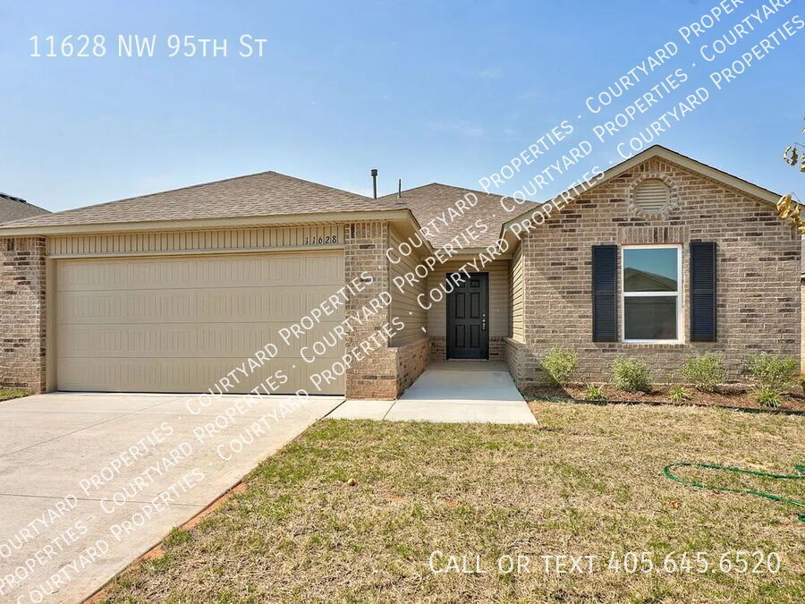 11628 NW 95th St in Yukon, OK - Building Photo