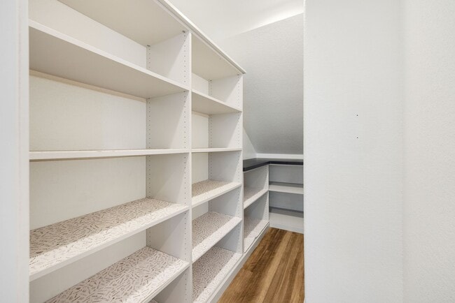 3108 Planters Peak Dr