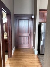 201 E Main St in Silverton, OR - Building Photo - Building Photo