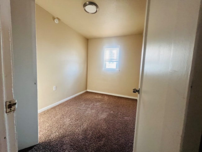 1209 E 6th St in Laurel, MT - Foto de edificio - Building Photo