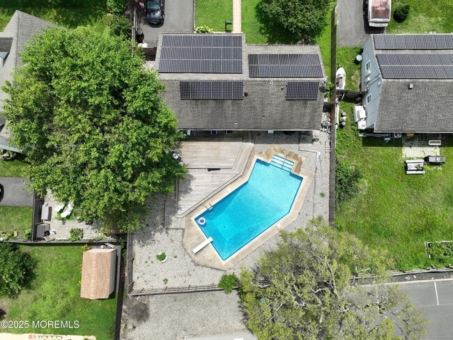 2243 Edgar Rd in Point Pleasant Beach, NJ - Foto de edificio - Building Photo