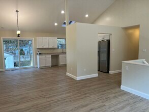 31 Beach Ln in Coram, NY - Building Photo - Building Photo