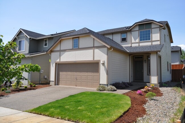 property at 2586 NW Beehollow Ln