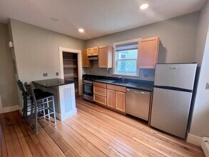 188 Franklin St in Cambridge, MA - Building Photo - Building Photo