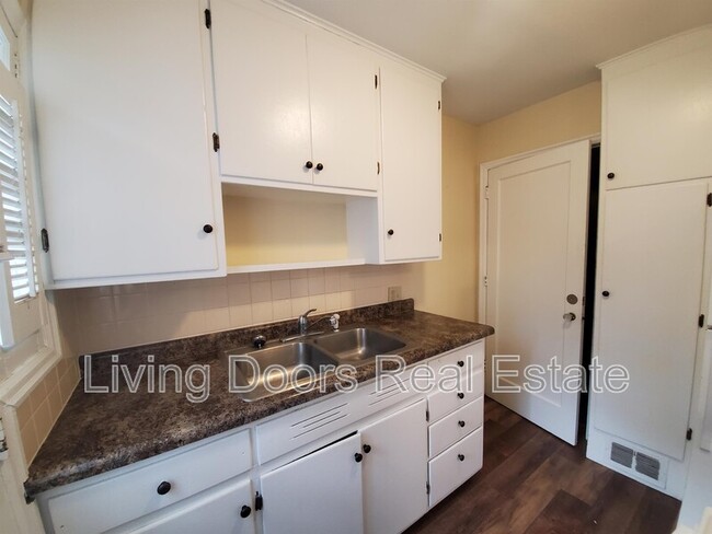 314 S 47th St in Lincoln, NE - Building Photo - Building Photo