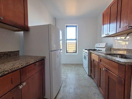 1487 Teller Ave in Bronx, NY - Building Photo