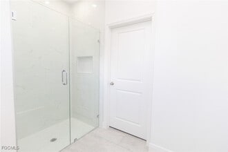 1456 Rugby Cir in La Belle, FL - Foto de edificio - Building Photo