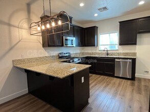 5078 Palisade Ave in Merced, CA - Building Photo - Building Photo