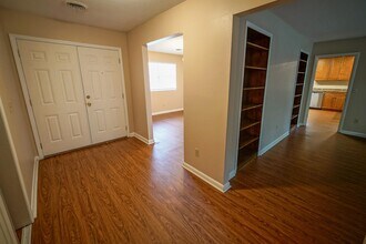 410 Gaither Dr in Tallahassee, FL - Building Photo - Building Photo