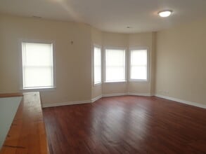 5318 S Wells St in Chicago, IL - Building Photo - Building Photo