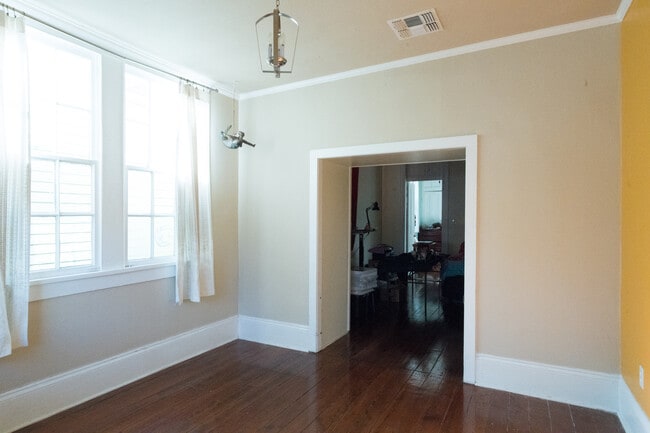 1116 Mandeville St in New Orleans, LA - Foto de edificio - Building Photo