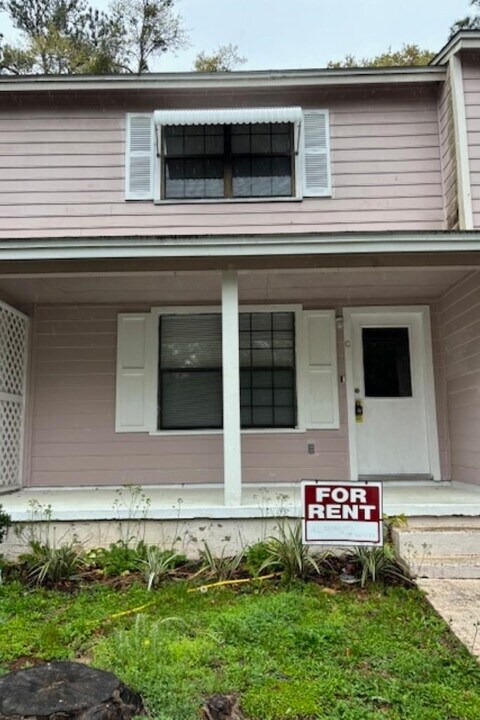2503 Old Bainbridge Rd in Tallahassee, FL - Building Photo
