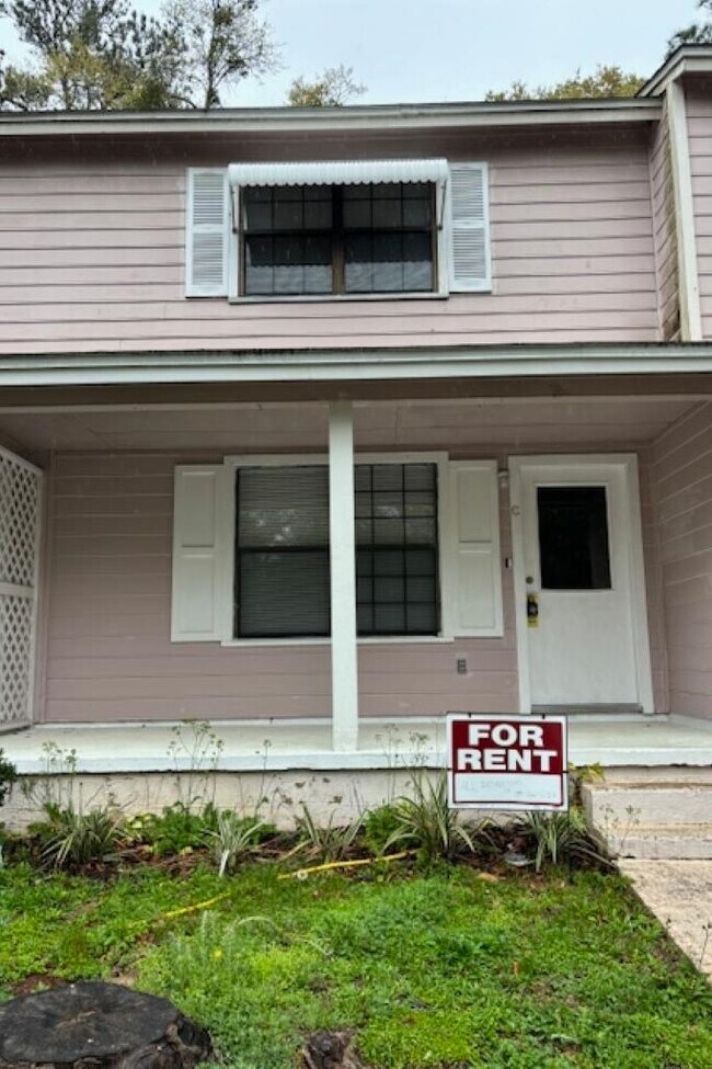 property at 2503 Old Bainbridge Rd