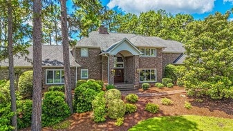 110 Hearthstone Rd in Pinehurst, NC - Building Photo