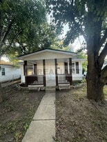 100 Meadow Ln in Nicholasville, KY - Building Photo