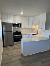 Vista Del Sol Apartments LLC in El Cajon, CA - Building Photo - Building Photo