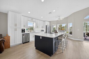 15155 Newquay Ct in Wellington, FL - Building Photo