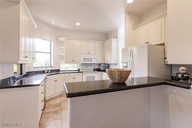 property at 15751 Prentiss Pointe Cir