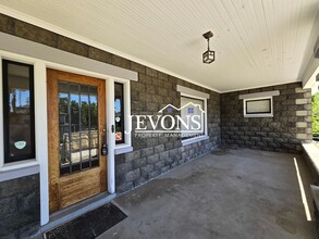 1517 Browne Ave in Yakima, WA - Foto de edificio - Building Photo