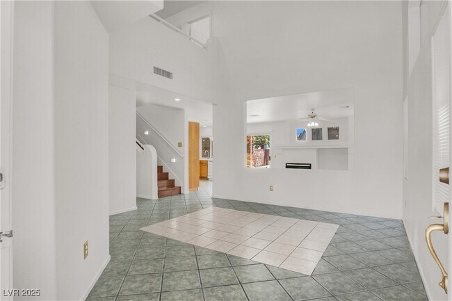 2260 Blackberry Valley Way in Las Vegas, NV - Building Photo - Building Photo