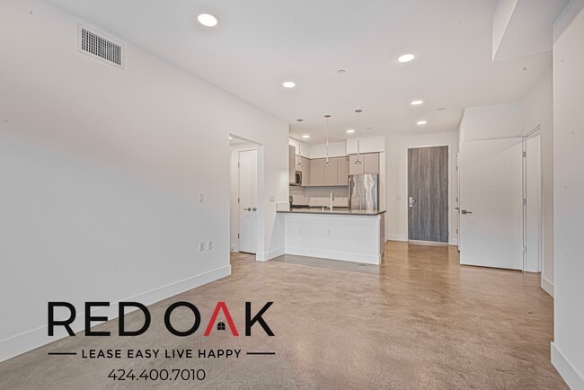 453 S Kenmore Ave in Los Angeles, CA - Building Photo - Building Photo