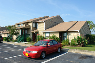 1285 College Pky in Gulf Breeze, FL - Building Photo - Building Photo