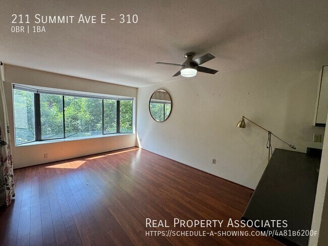 211 Summit Ave E in Seattle, WA - Building Photo - Building Photo