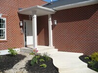 215 N 6th St, Unit 2 photo'