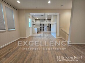 82 Esfahan Dr in San Jose, CA - Building Photo - Building Photo