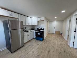 904 Coldwater Rd in Murray, KY - Building Photo - Building Photo