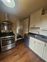 603 Queens Av in London, ON - Building Photo - Building Photo