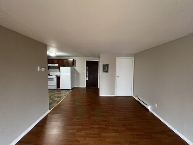 Williams Court Apartments in Niagara Falls, NY - Building Photo - Building Photo