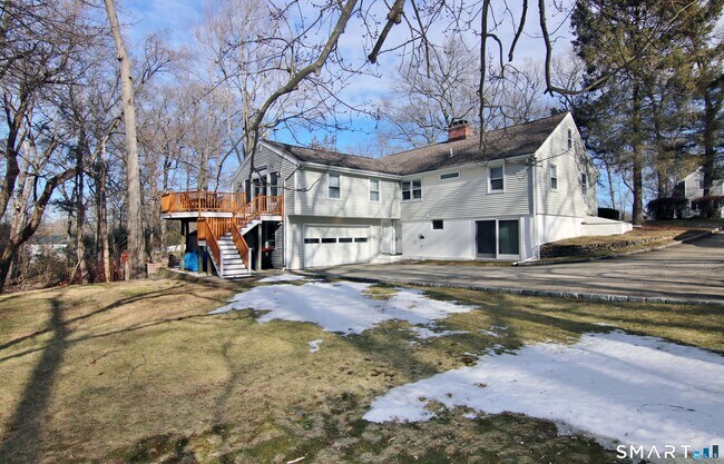 37 Glen Ave in Norwalk, CT - Building Photo - Building Photo