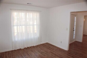 1060 Grace Dr in Lawrenceville, GA - Building Photo - Building Photo